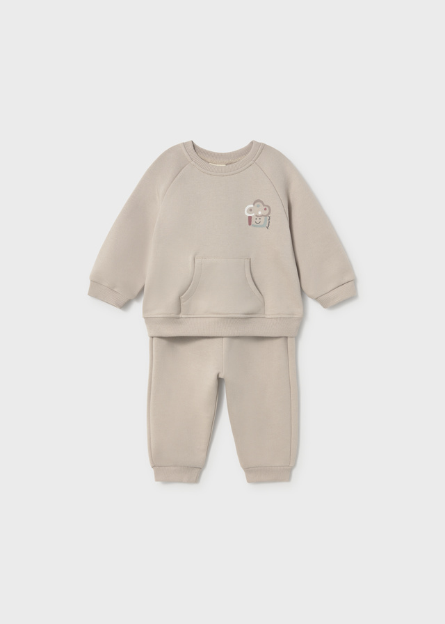 16-02607-020-L-4 Σετ φόρμες μπεζ newborn Mayoral - Image 1
