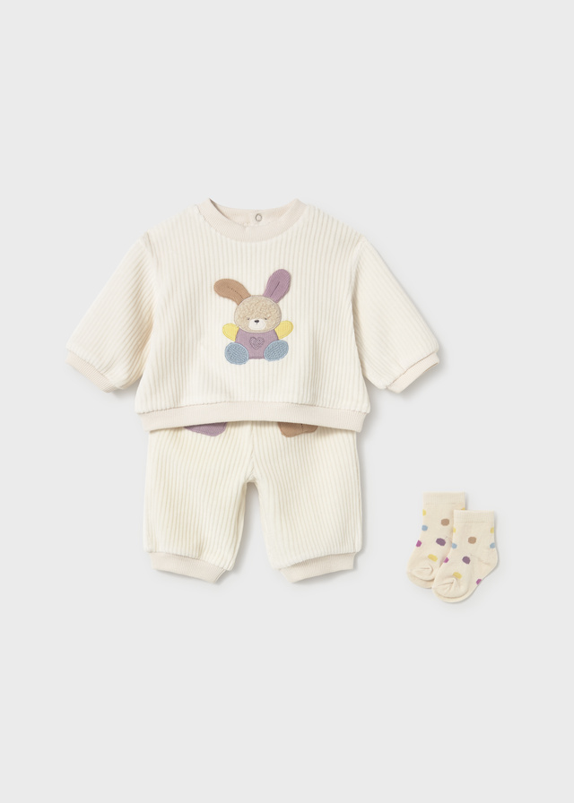 16-02654-057-L-4 Φόρμες κοτλέ εκρού newborn Mayoral - Image 1